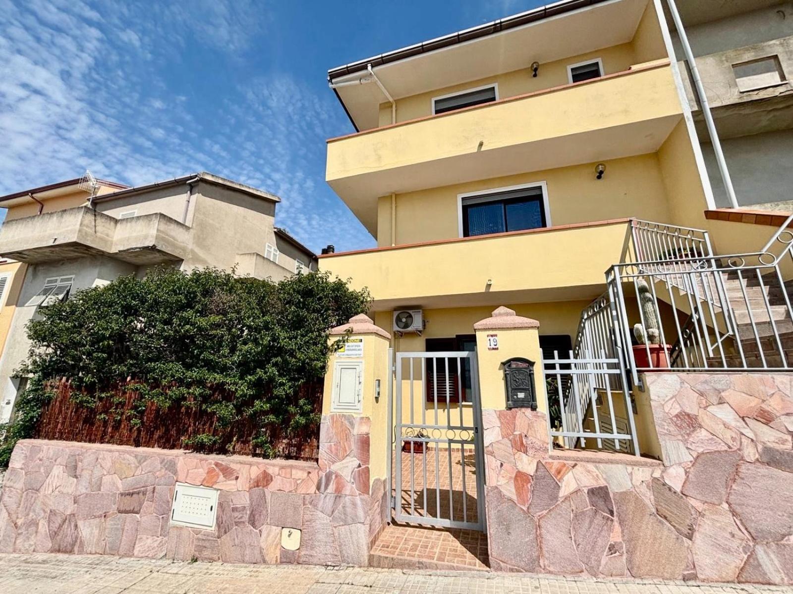 Bouganville Olmedo Exterior photo